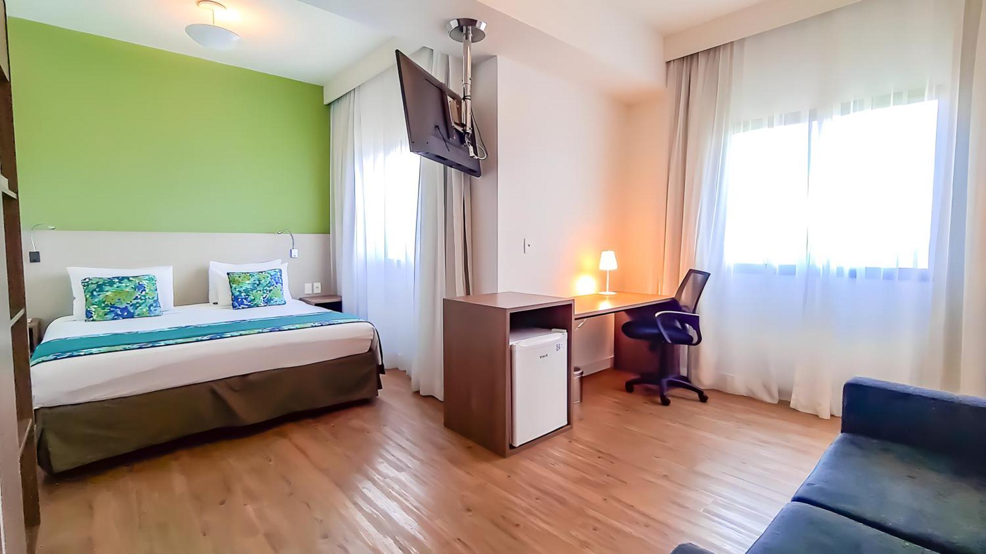 Blue Tree Towers Hotel 4*