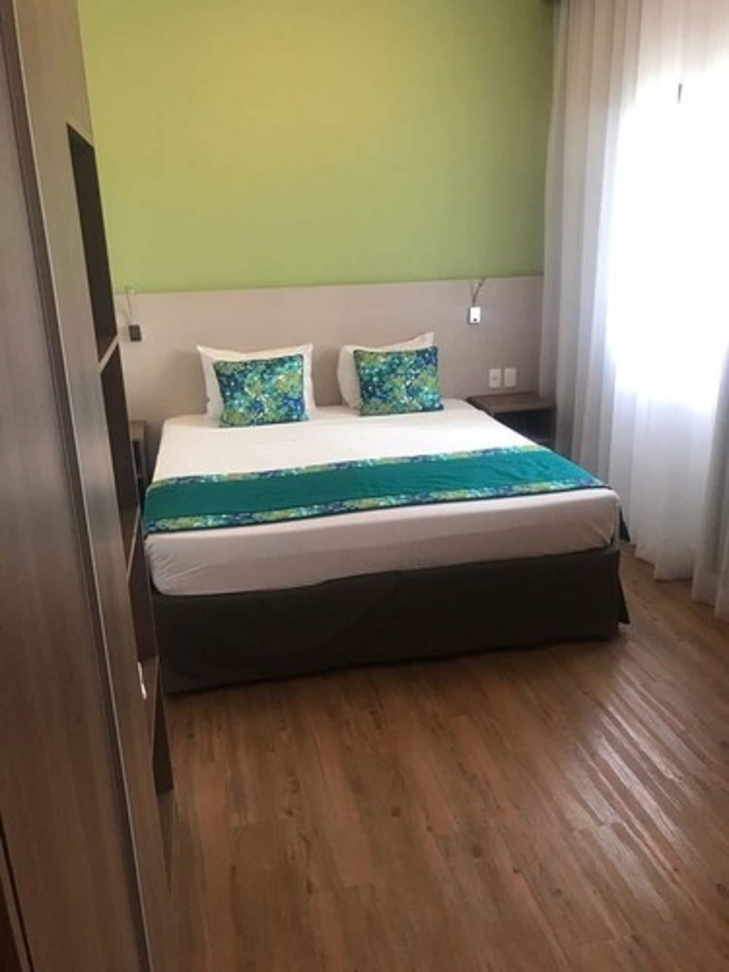 Blue Tree Towers Hotel